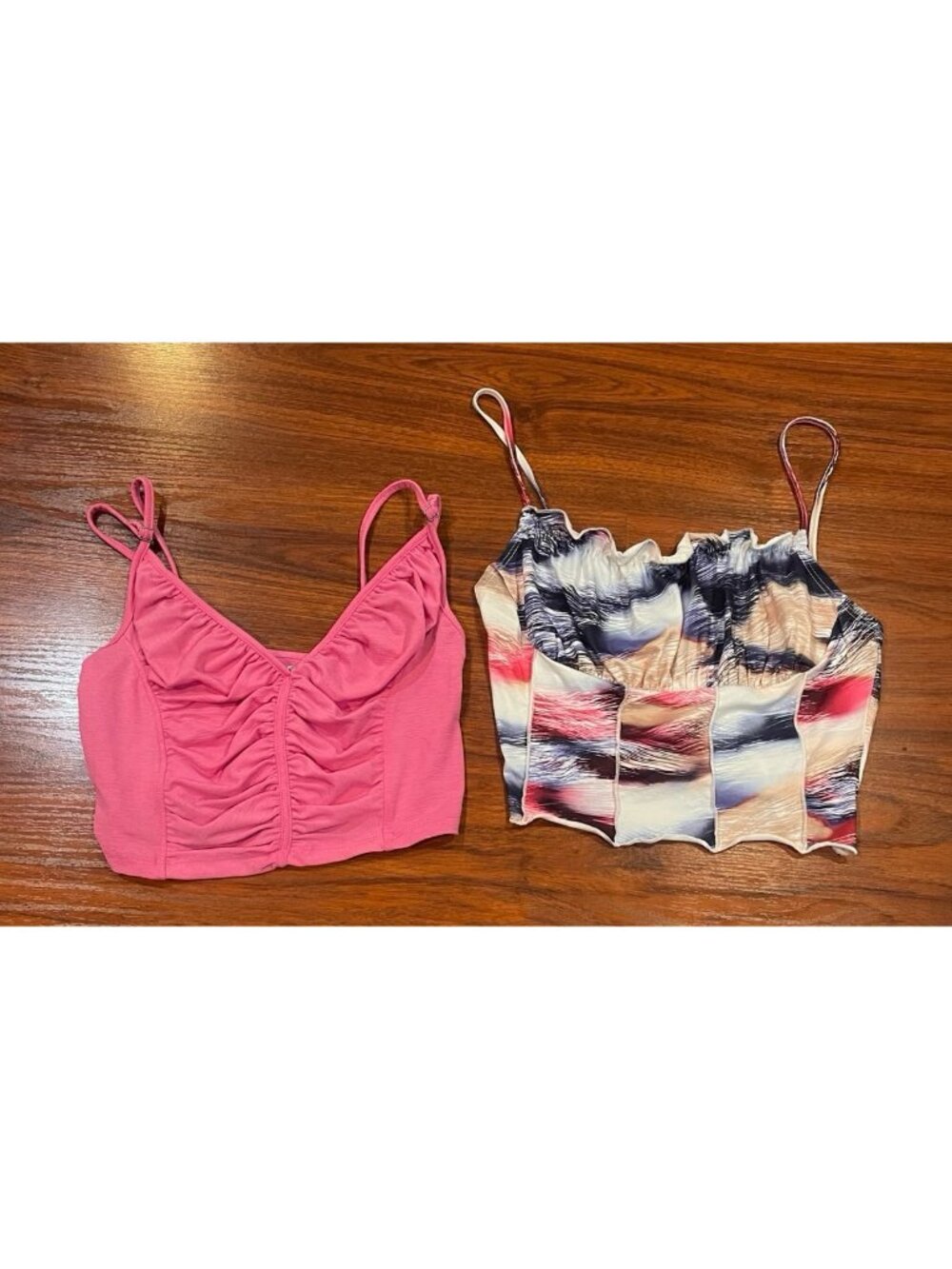 MÚLTIPLES BRANDS LOT OF 2 TOPS SIZES SMALL